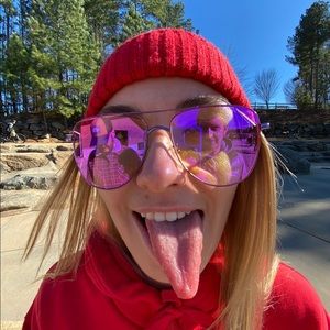 Meet your Posher, Anna